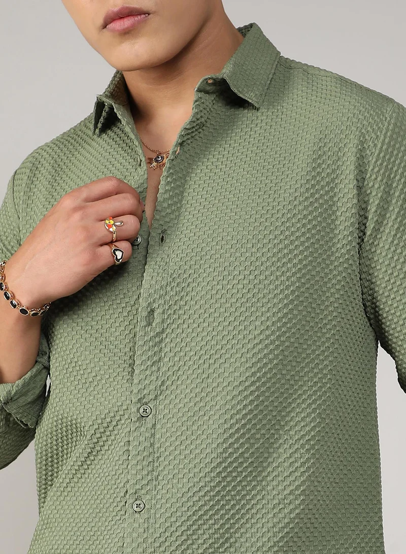 Campus Sutra Campus Sutra Men's Pistachio Green Textured Micro Buffalo Check Shirt For Casual Wear | Spread Collar | Long Sleeve | Button Closure | Shirt Crafted With Comfort Fit For Everyday Wear