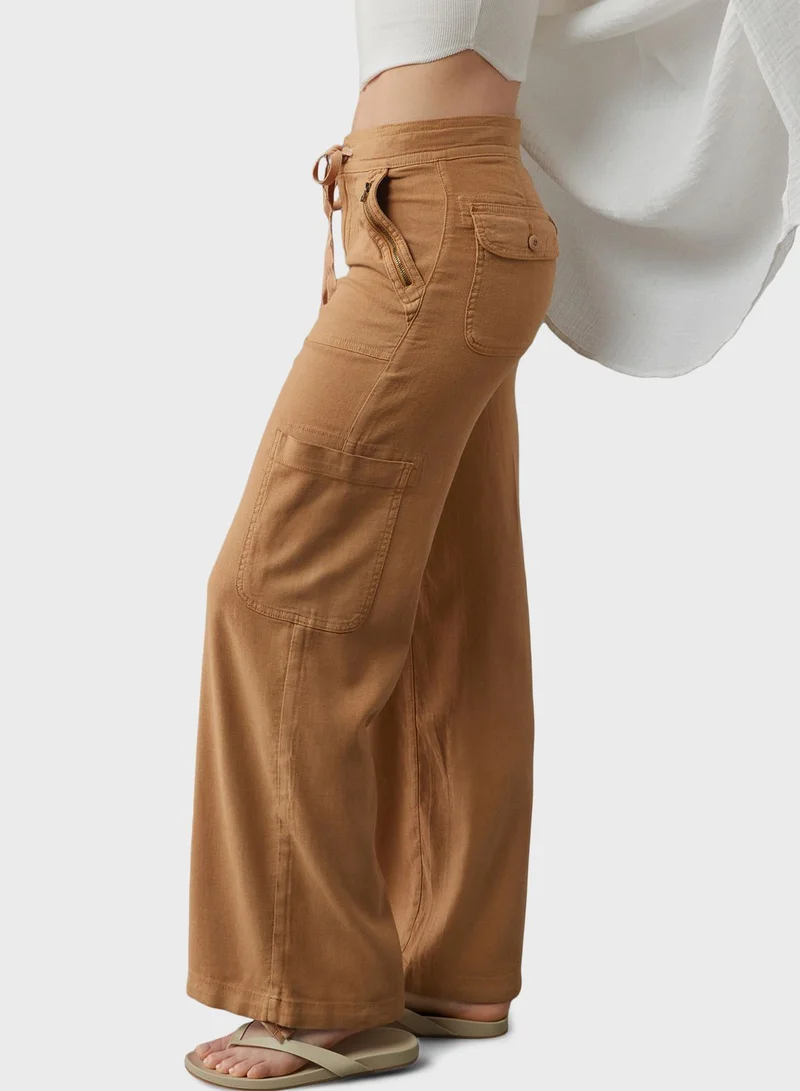 American Eagle High Waist Cargo Pants