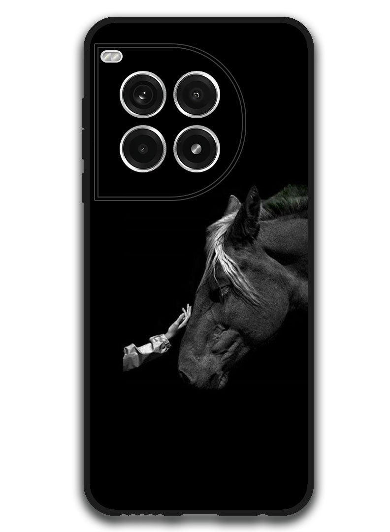 Theodor غطاء واقي مضاد للخدش ومقاوم للصدمات لهاتف OnePlus Ace 3 Pro على شكل حصان مع يد - Image 1