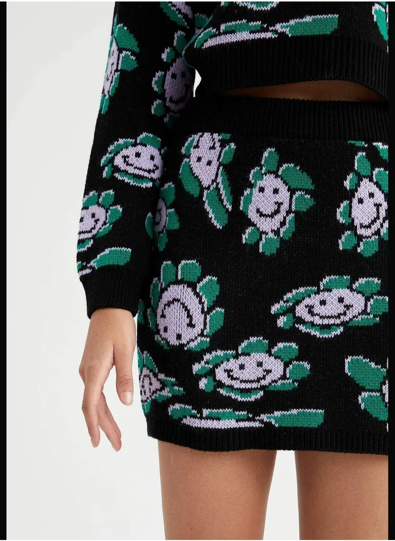 ديفاكتو Regular Fit Elasticated Waist Flower Print Skirt