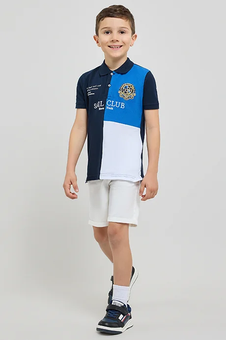 أر أند بي Solid Chino Shorts with Button Closure