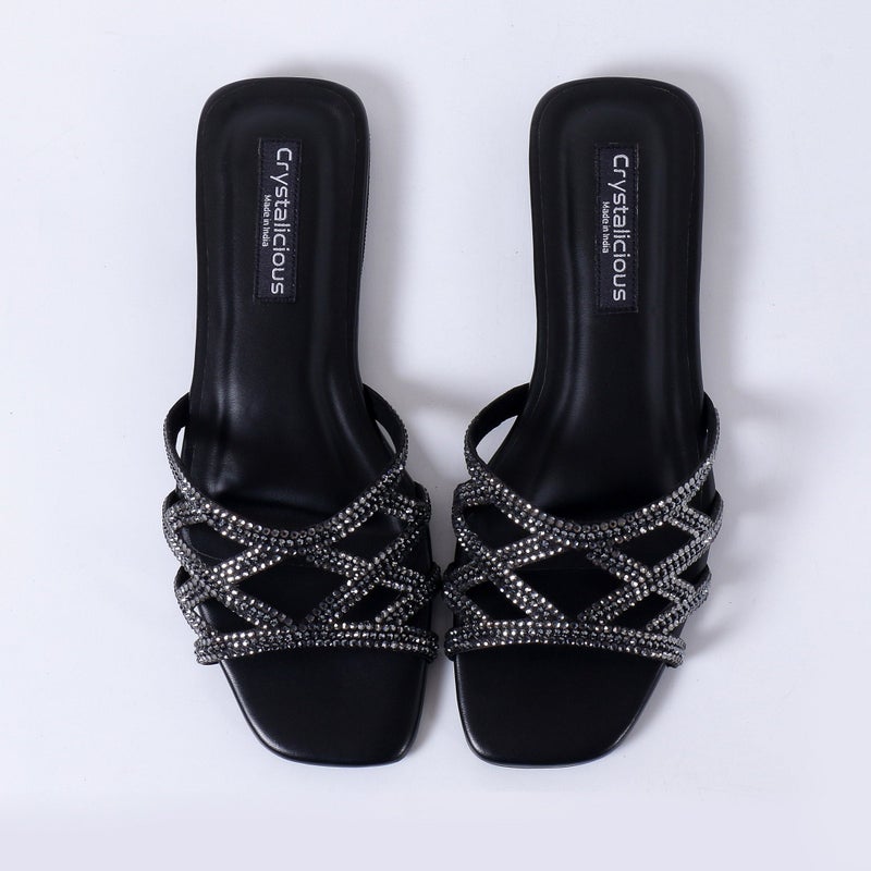 بلوري صنادل فيونا النسائية المسطحة المصنوعة يدويًا، مرصعة بأحجار الراين، سهلة الارتداء، مناسبة للمناسبات الرسمية وغير الرسمية | صديقة للبيئة وخالية من المواد الكيميائية - Image 1