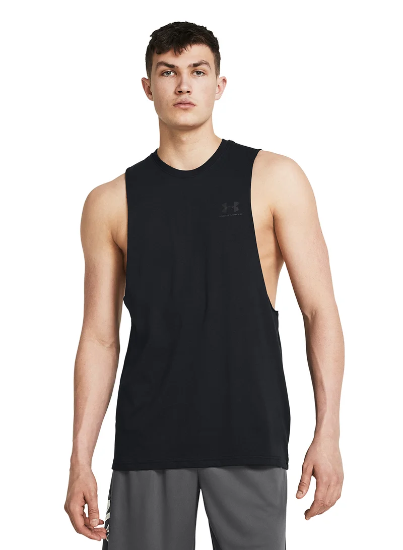 UNDER ARMOUR Left Chest Cut-Off Tank