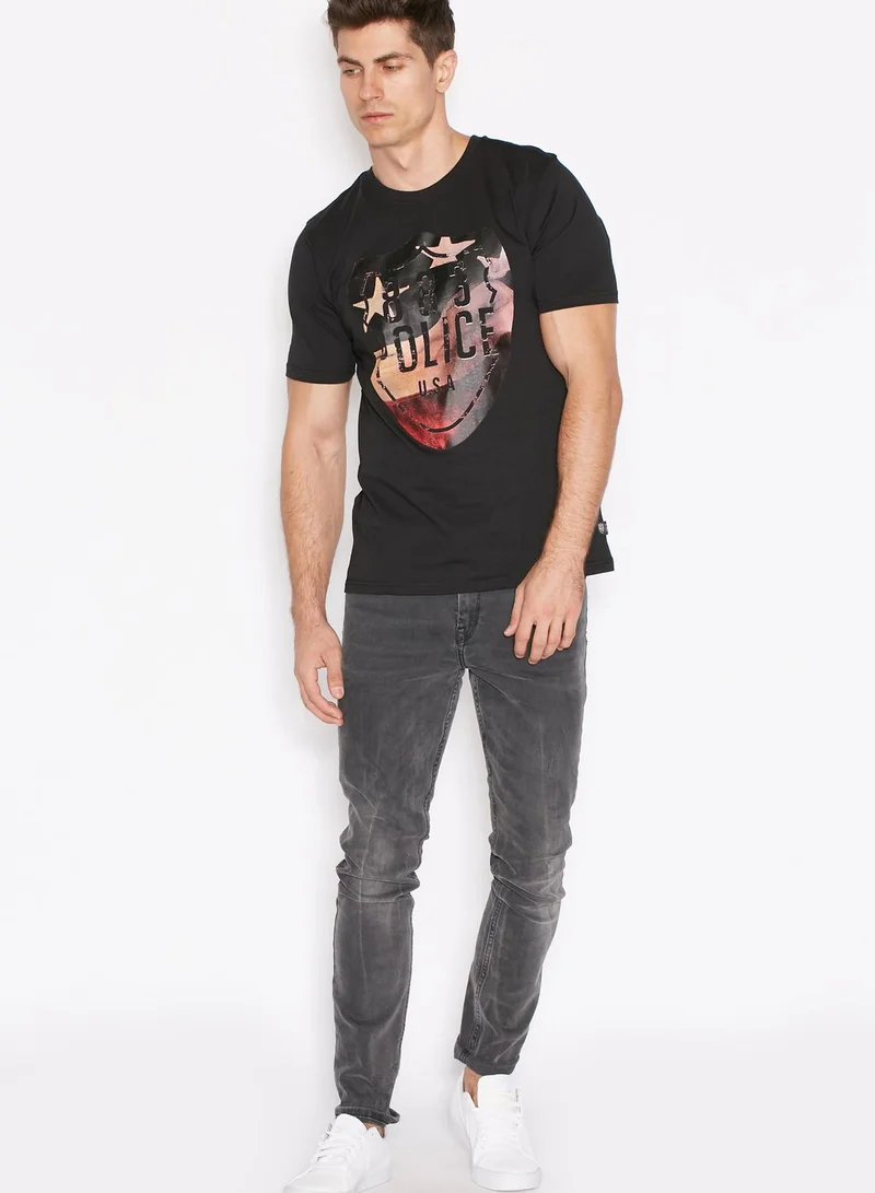 833 POLICE Flynn Logo Batch T-Shirt