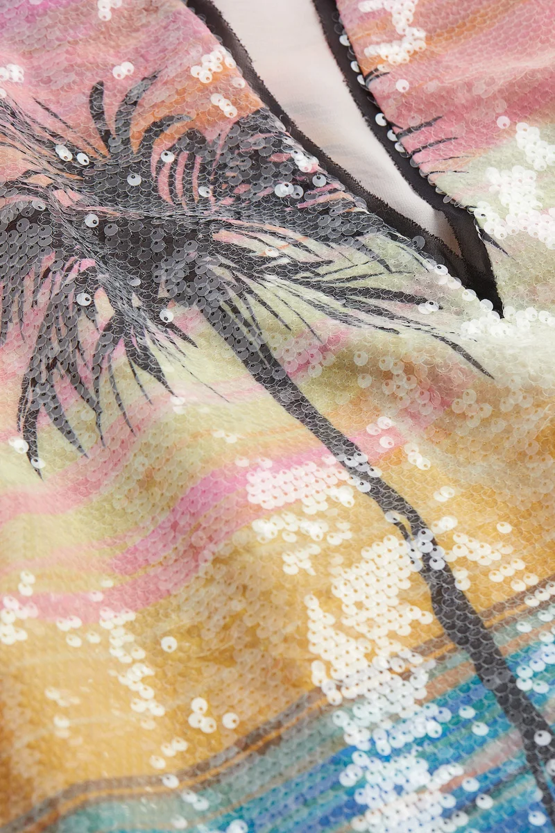 اتش اند ام فستان ترتر بشرّابات على الحواف