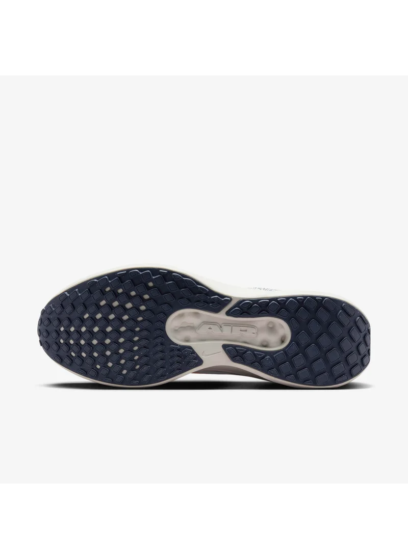 Nike Men's Winflo 11 Road Running Shoes