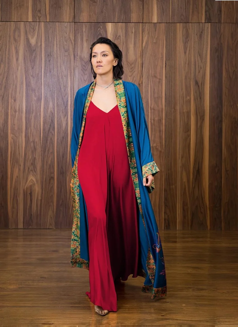 جانارا جونز Burgundy Satin Mariella Dress