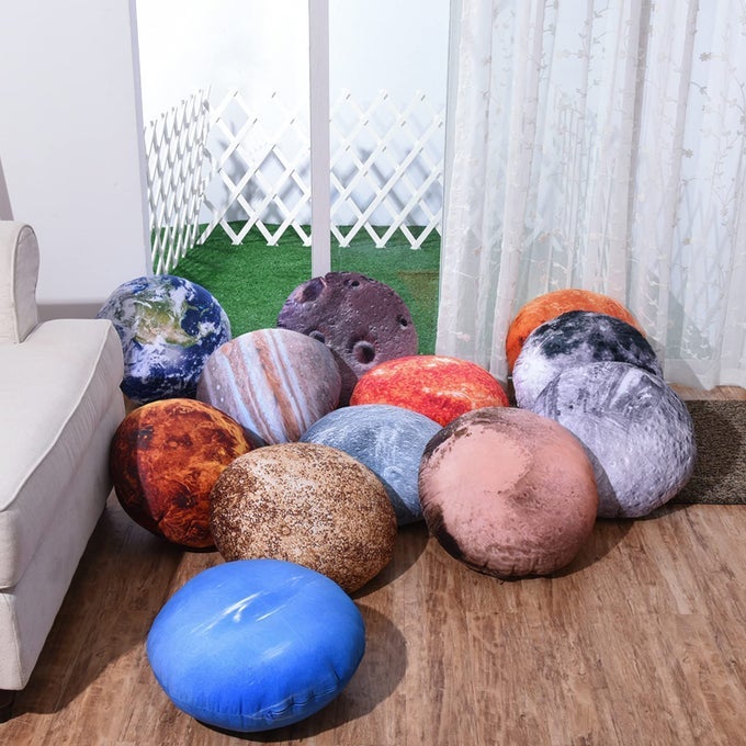 11 PIECE PLANET SPACE PILLOWS CASE FOR LOVERS ROOM HOME PLANETARIUM ROUND PILLOW COVERS SPACE DECOR OUTER SPACE ROOM DECOR CUSHION COVER MOON THROW PILLOWCOVERS FOR KIDS