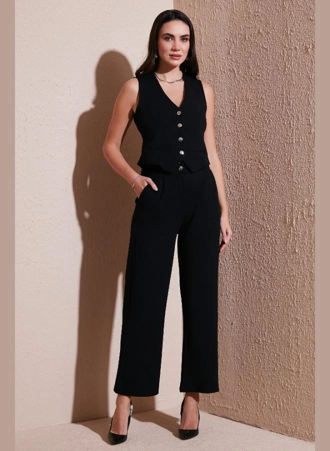 ليلا طقم نسائي ليلا بقصة عادية وخصر مرتفع وساق واسعة وفتحة رقبة على شكل