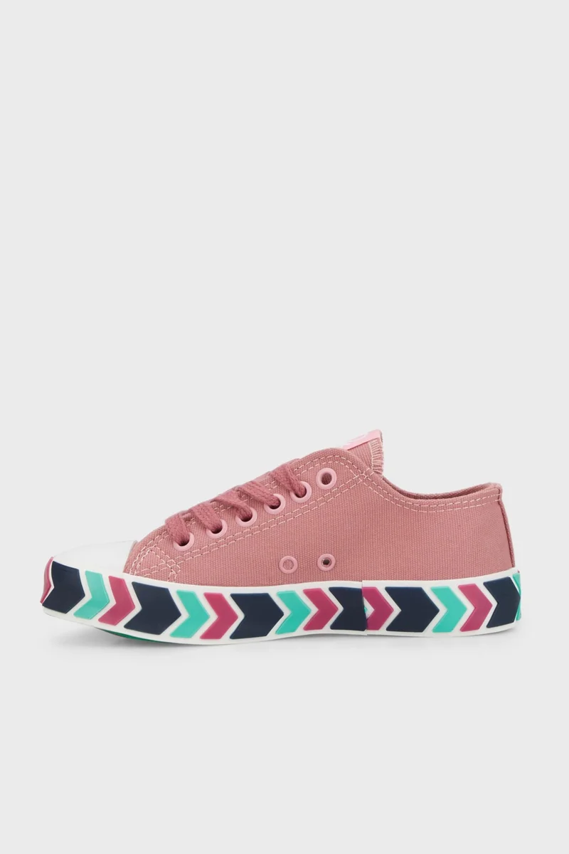 يونايتد كولورز أوف بينتيون Sneaker Shoes Women's Shoes Bn