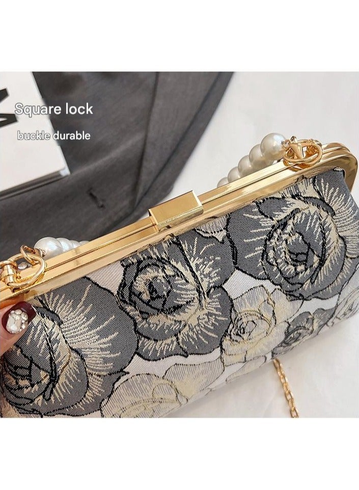 Ladies' One Shoulder Crossbody Bag With Ins Chain Hand-held Dinner Bag Embroidered Niche High-end Feel  - Image 4