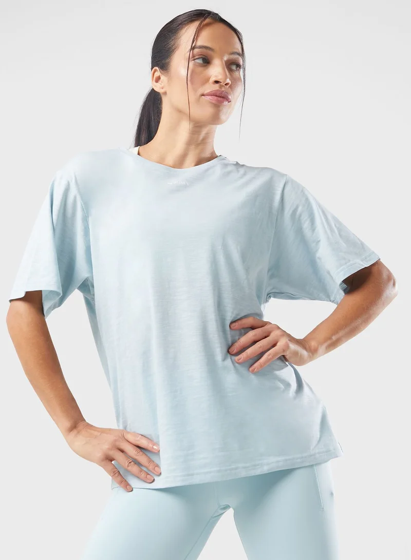 PUMA Graphic Oversized  Fit T-Shirt
