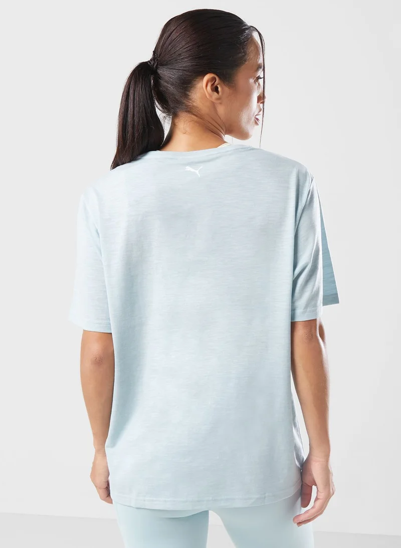 PUMA Graphic Oversized  Fit T-Shirt