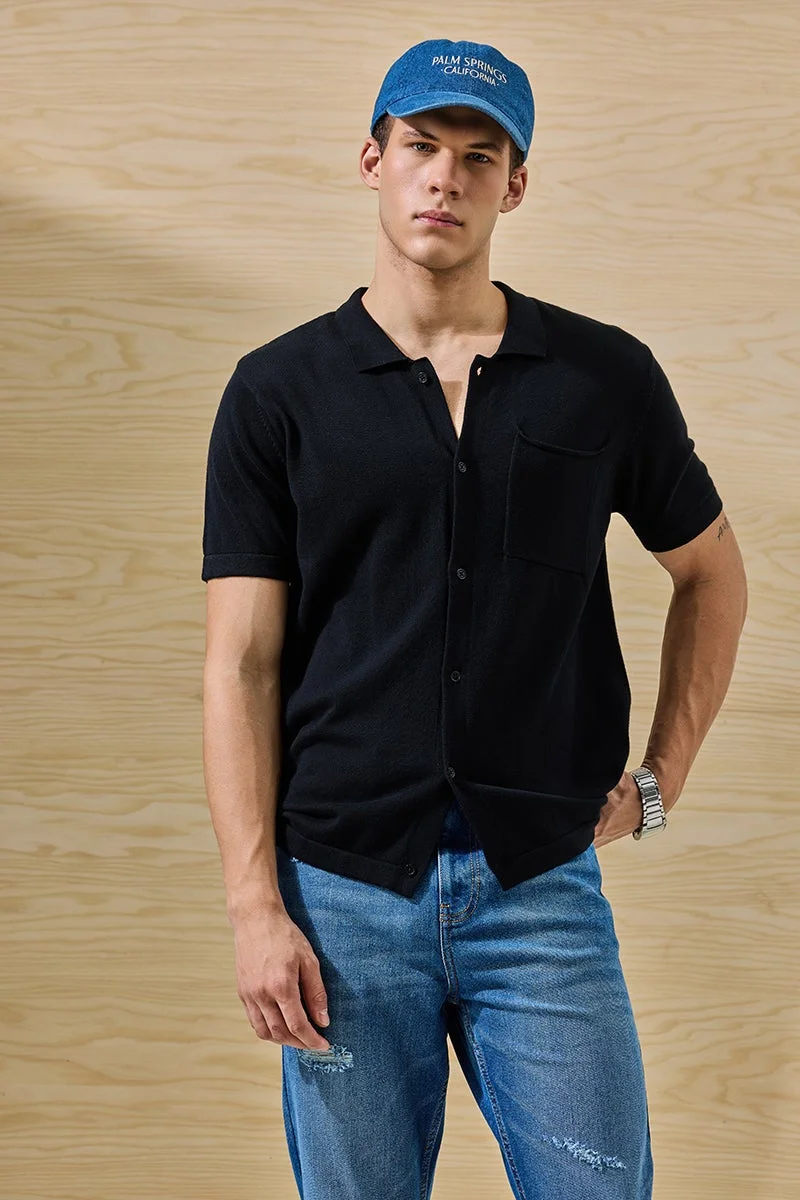 سنيتش قميص قطني أسود محبوك مسطح بقصة عادية