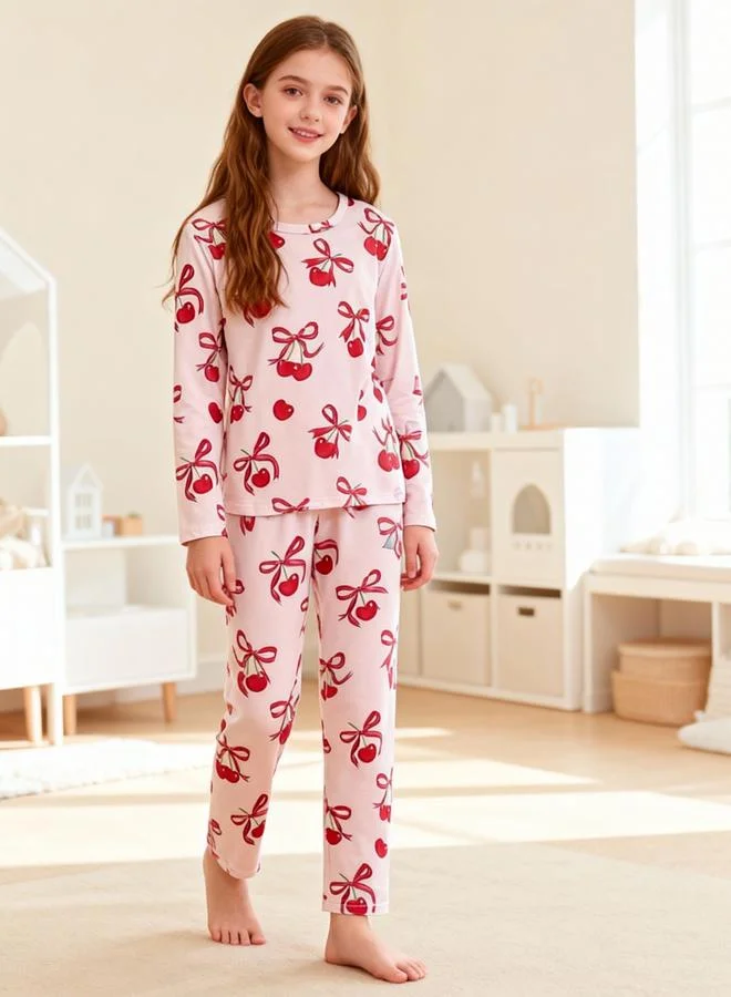 تايك تو مجموعة من بيجاما وتيشيرت بطبعة كرز