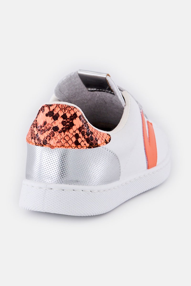 Victoria Women Lace Up Casual Shoes, White - Image 4