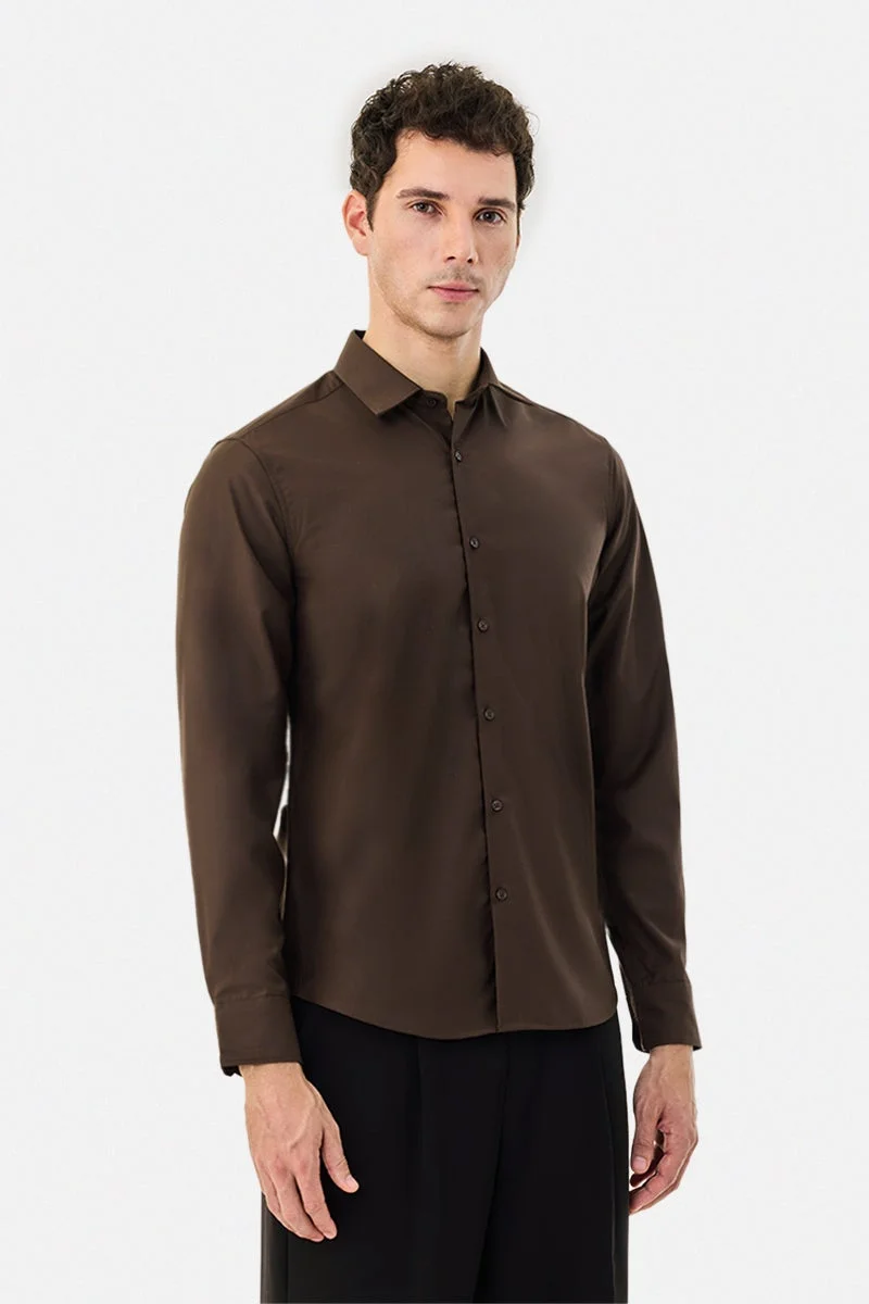 سنيتش قميص فاخر بقصة ضيقة