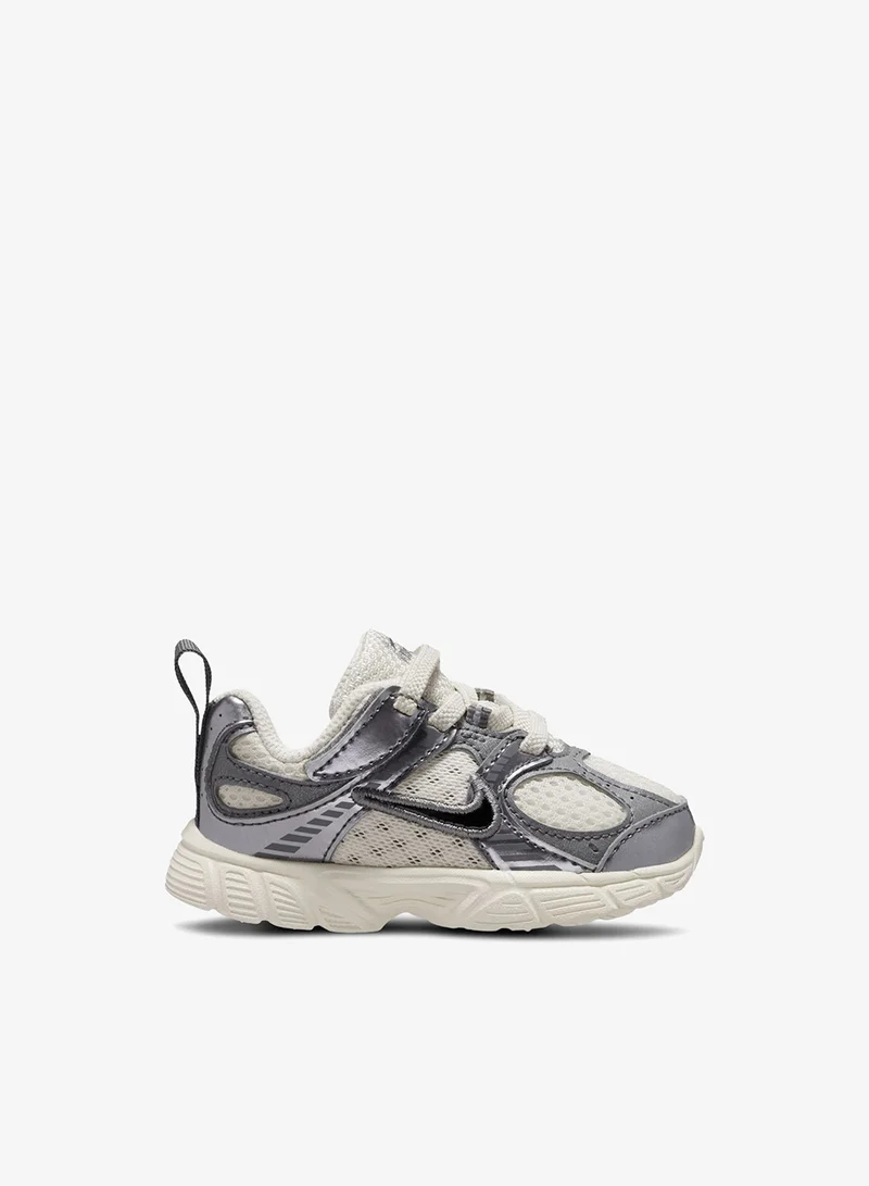 Nike Kids' V5 RNR Shoes