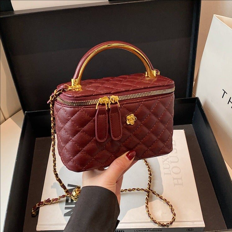 Women's Quilted PU Chain Shoulder Bag - Image 2