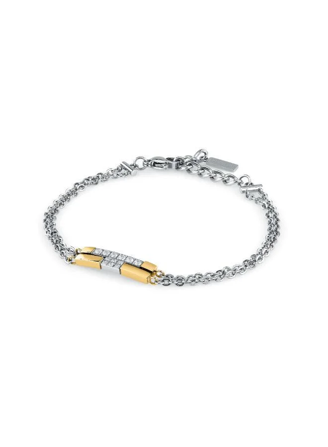 تروساردي سوار تي شيب