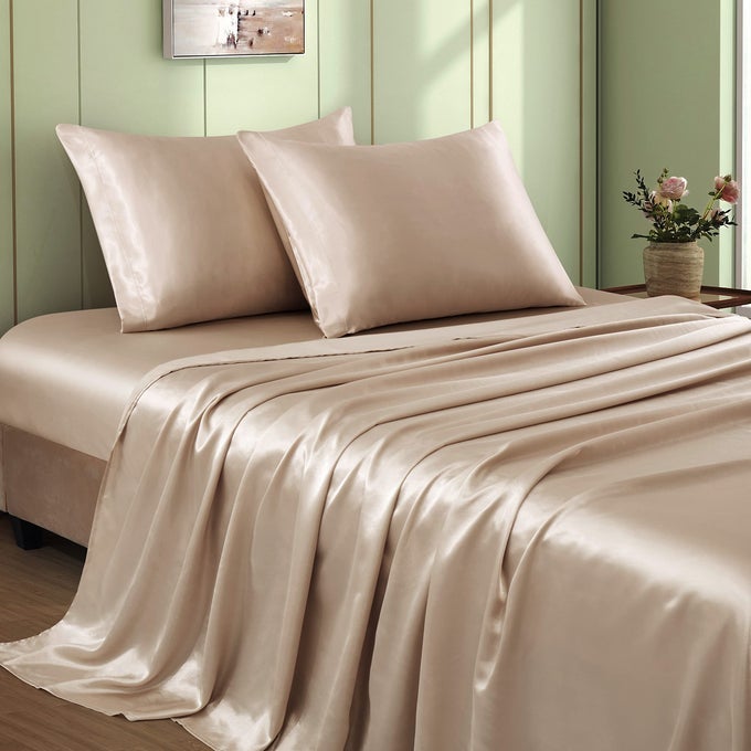 4PCS BEIGE SATIN SHEETS KING SIZE BED SET 15 INCH DEEP POCKET SILKY SATIN SHEET SET SOFT SATIN BEDDING SET COOLING LUXURY BED SHEETS 1 FITTED SHEET 1 FLAT SHEET 2 PILLOWCASES