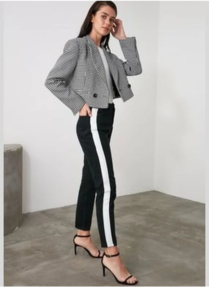 trendyol Black High Waist Mom Jeans with Side Stripes TWOAW21JE0719