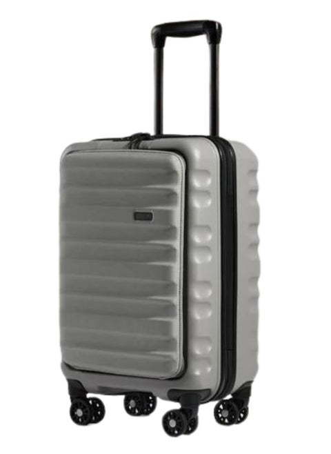 The Clifton Cabin with Pocket has all the features of our best-selling Clifton cases, with the added benefit of a chic but practical front pocket.