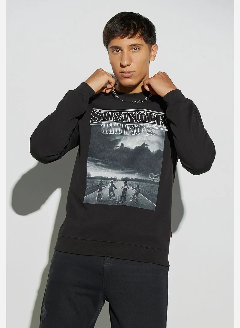 SP Characters Stranger Things Graphic Print Sweatshirt