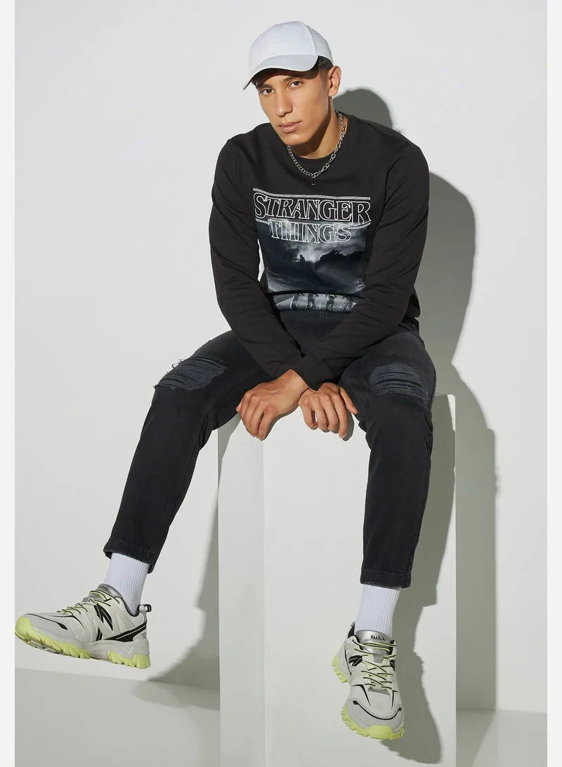 SP Characters Stranger Things Graphic Print Sweatshirt