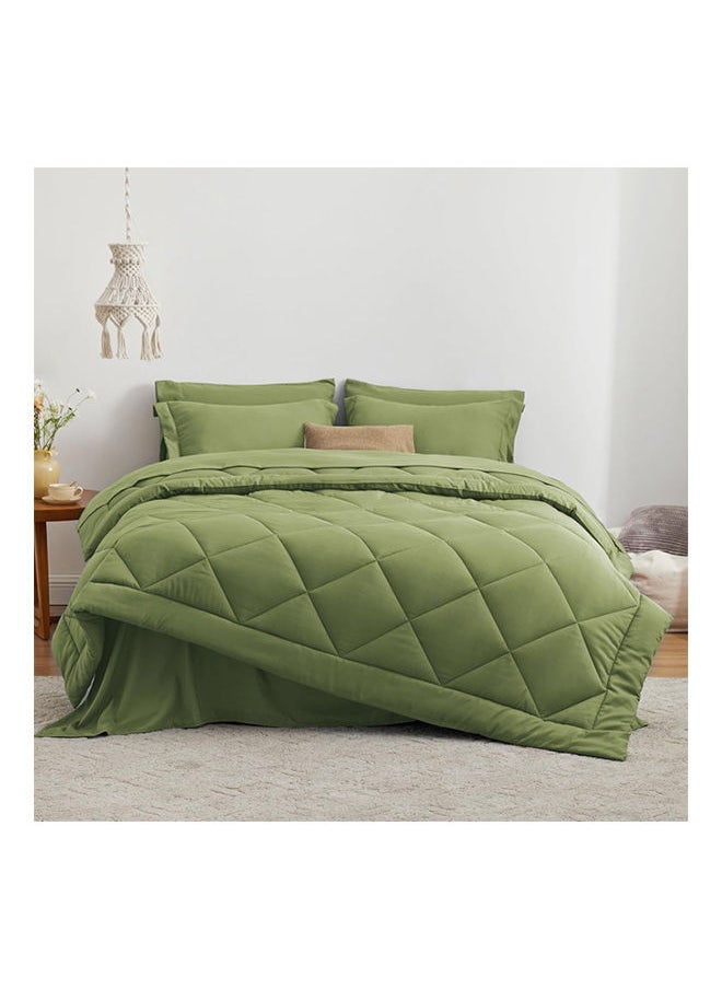 SIGNOOLA - Signoola Diamond Microfiber Heavy Comforter, 3.5 kg ,Set of 6 Piece (1 Comforter Blanket , 2 Pillow Cases , 1 Fitted sheet and 2 Pillows ), (180 cm x 240 cm),Double Bed Blanket for Winter Green Color - Image 1