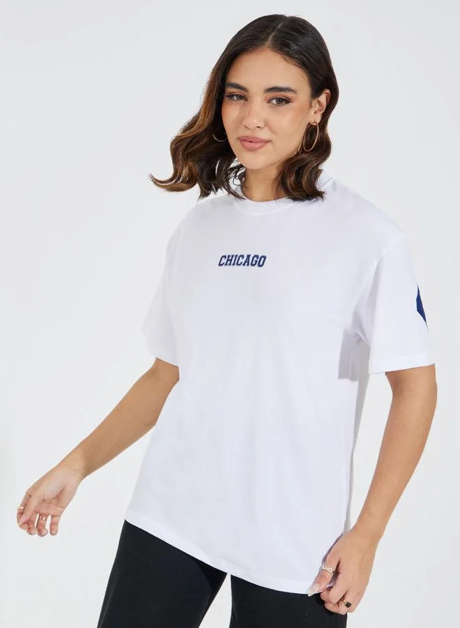 Styli Styli Oversized Chicago Slogan T-Shirt with Dropped Shoulder