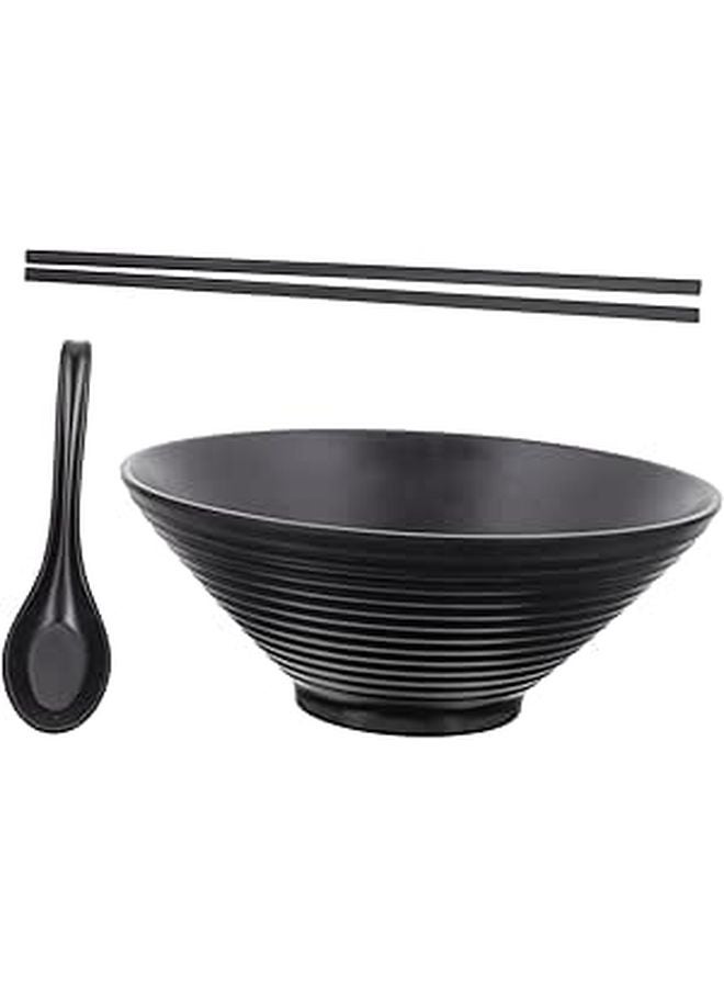 4 Plastic Smooth Edge Bowls with Lids for Soup Salad Pasta Rice Storage - Image 1