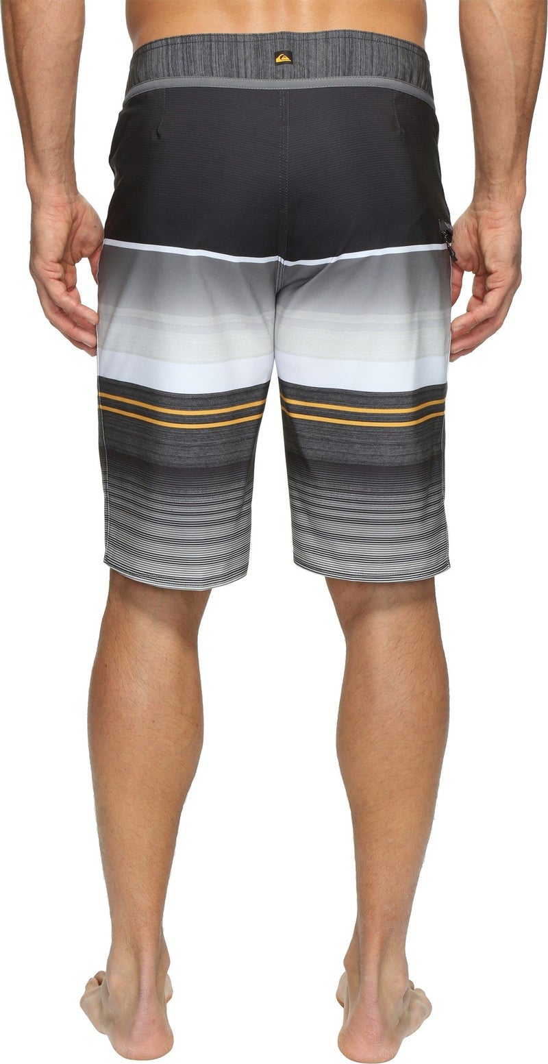 Quiksilver Men's Standard Everyday Stripe Vee 21 Boardshort, Tarmac, 30 - Image 3