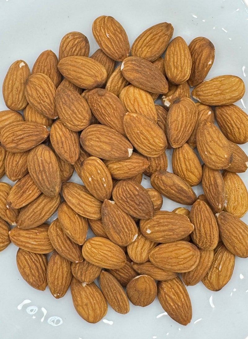 RAW ALMOND NUTS 500 GM - Image 1