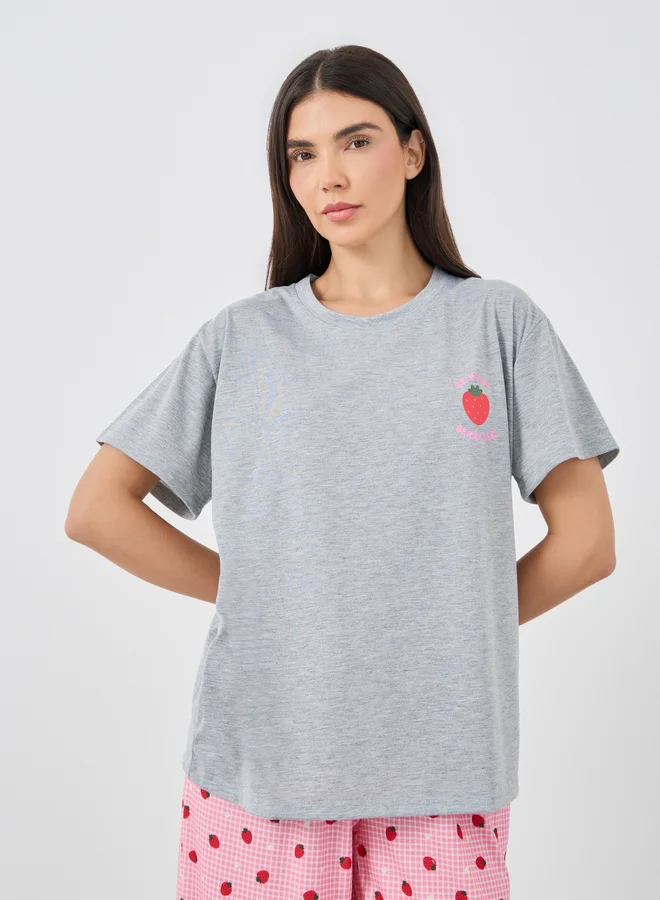 Styli Styli Women Strawberry Print Dropped Shoulder T-Shirt and Side Slit Pyjama Set