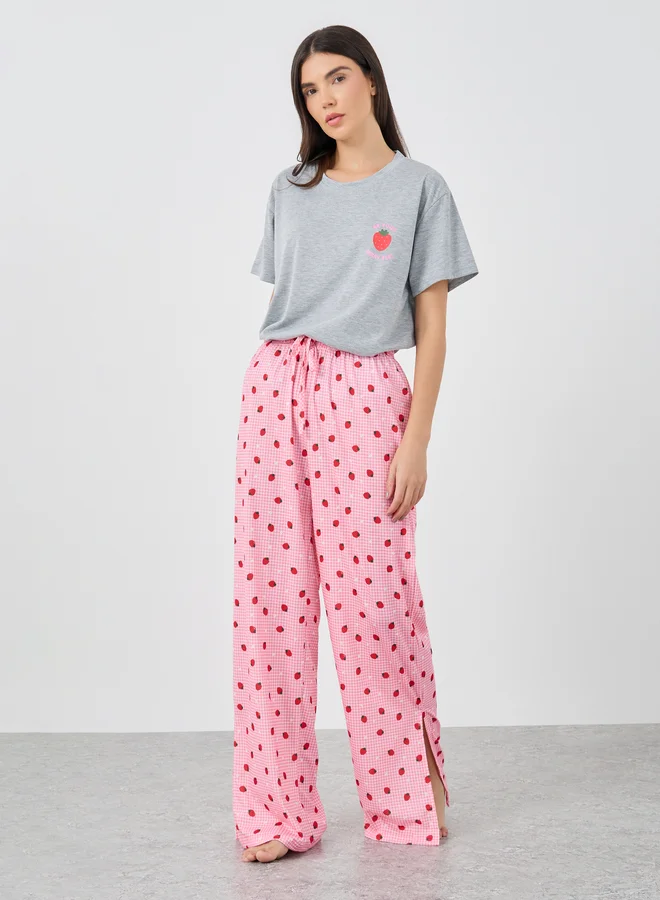 Styli Styli Women Strawberry Print Dropped Shoulder T-Shirt and Side Slit Pyjama Set