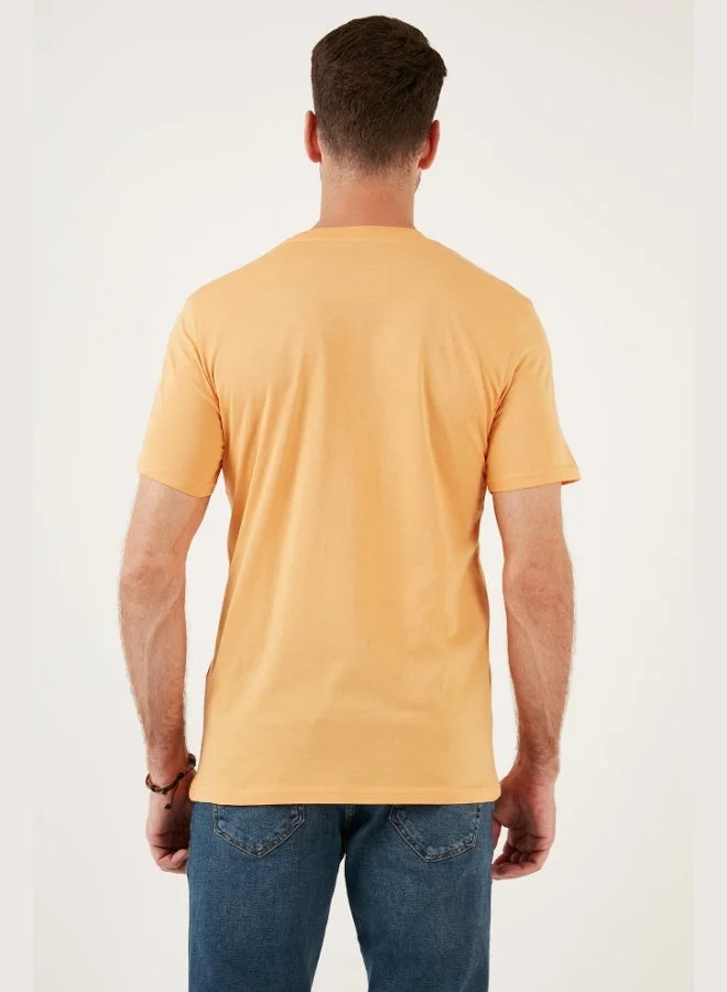 Buratti  Buratti Cotton Regular Fit Crew Neck Basic T-Shirt Men's T-SHIRT 59020201 for Men | Best Price UAE