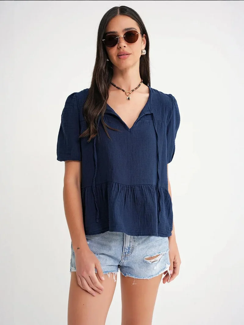 MixRay Mixray Textured Muslin Crew Neck Blouse with Binding Detail