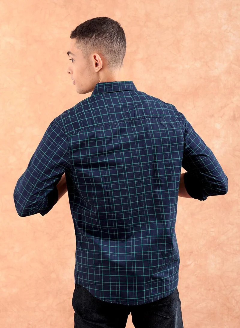 شركة المرآب الهندية Men Slim Fit Checkered Full Sleeves Spread Collar Casual Shirt