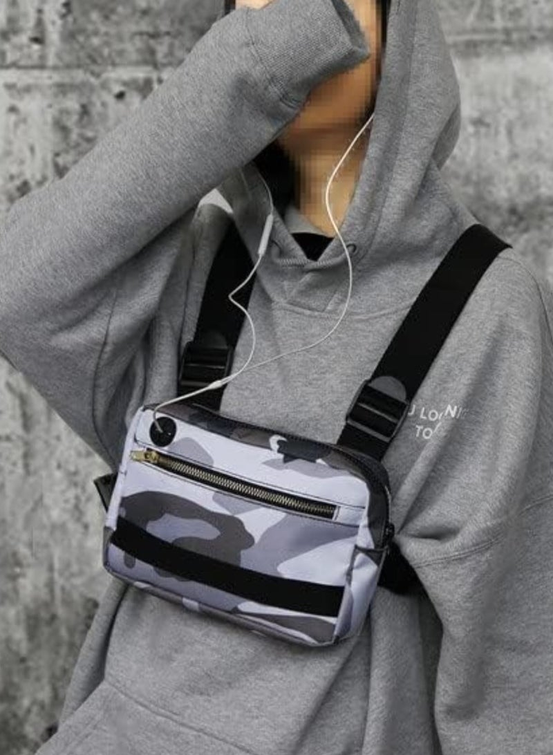 إيونتو حقيبة الصدر للجنسين سترة الهيب هوب الشارع الشهير حقائب الخصر Crossbody حزمة الهاتف أداة وظيفية الرياضة ركوب الدراجات الحقيبة المدمج في ثقب سماعة الرأس، حقيبة خفيفة الوزن للجري، والتدريبات، والمشي لمسافات طويلة، والتمويه الرمادي - Image 1