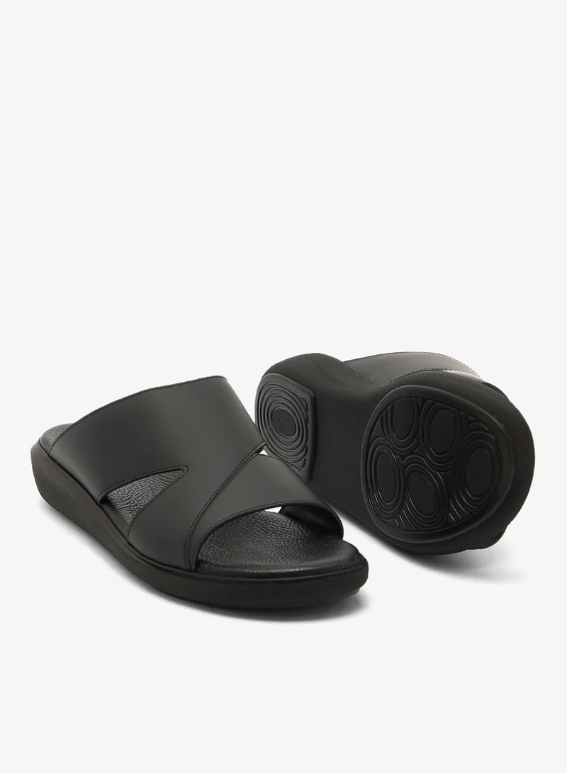 UOMO Cavalier Black Comfort Leather Arabian Sandals for Men | Best Price UAE