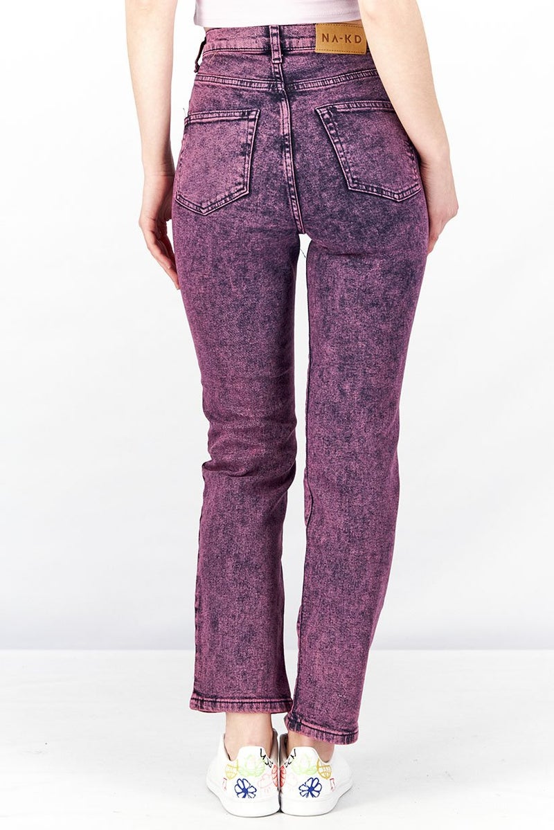 NA-KD Women Straight Fit High Waist Washed Stretchable Denim Jeans, Acid Purple - Image 4