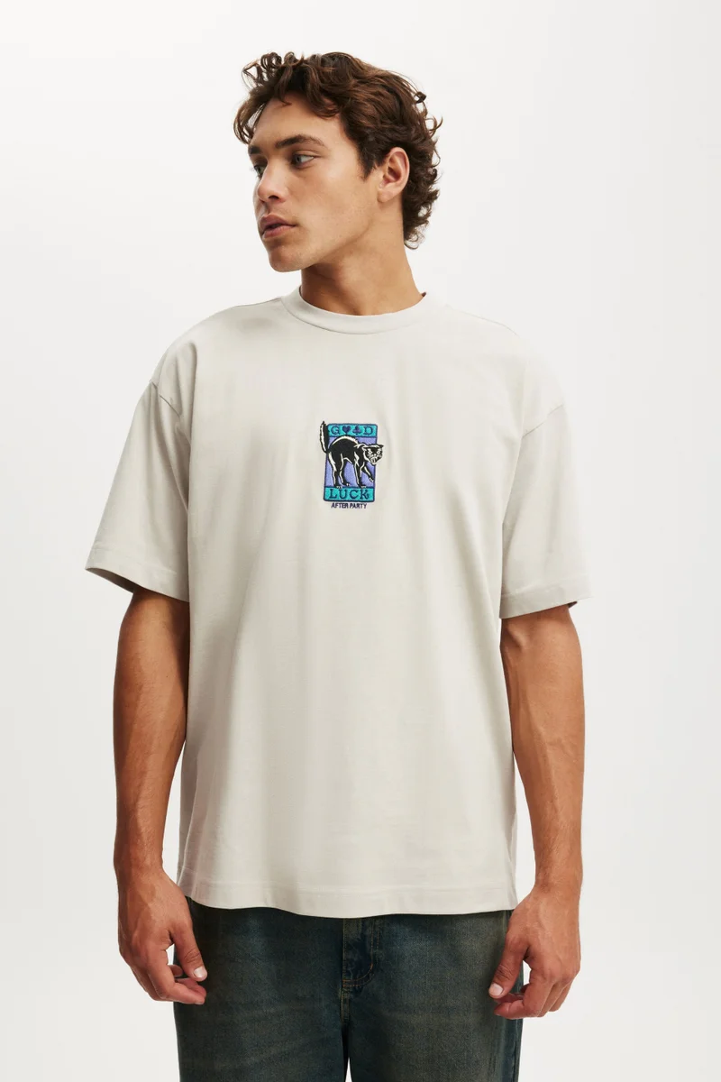 Cotton On Box Fit Graphic T-Shirt