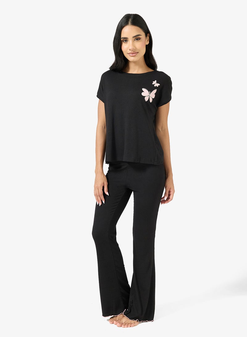 جينجر طقم بيجامة وتيشيرت بطبعة فراشة - Image 5