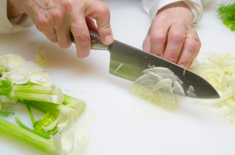Global 10 Inch Left-Handed Yanagi Sashimi Knife - Lightweight Japanese Stainless Steel, Razor-Sharp Edge, Made in Japan, G-11L - Image 2
