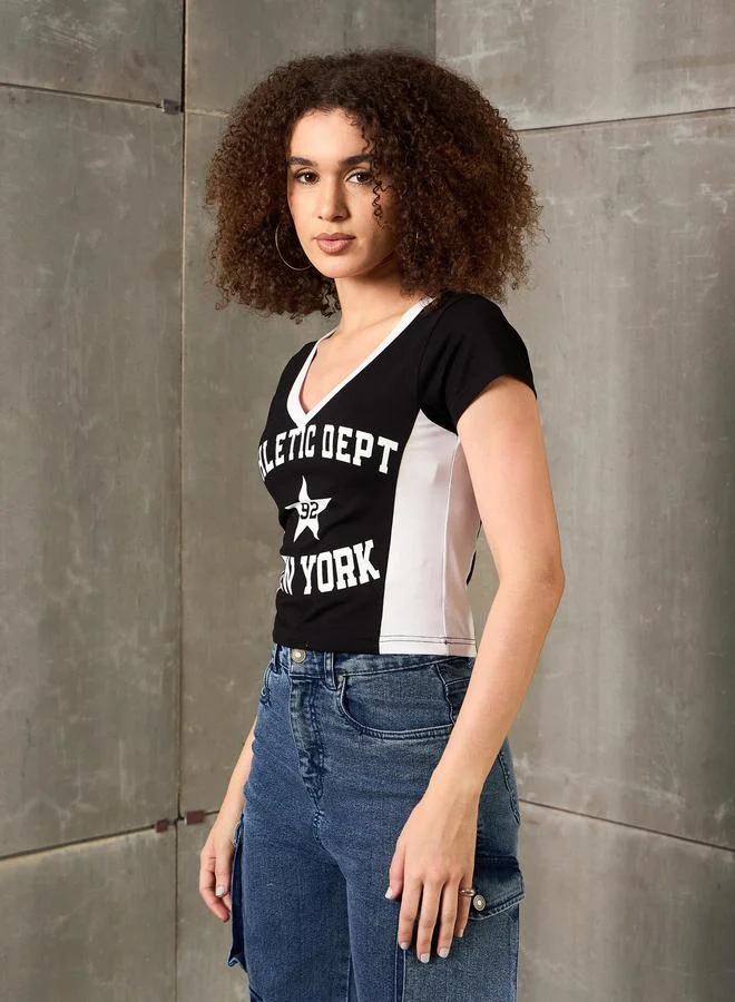 SASSAFRAS Sassafras Black New York Print V Neck Fitted T-Shirt