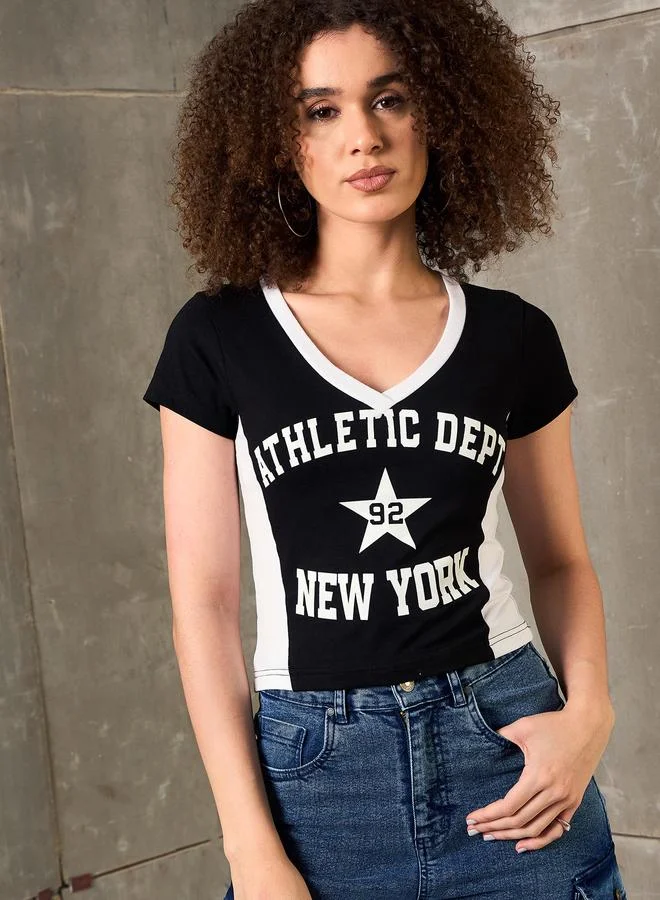 SASSAFRAS Sassafras Black New York Print V Neck Fitted T-Shirt