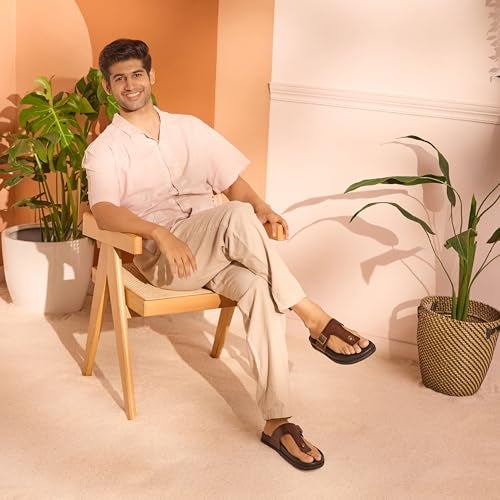Metro Men's Brown Faux Leather Buckle Thong Slippers UK/9 EU/43(16-761) - Image 2