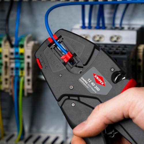 KNIPEX مقص أسلاك كنيبيكس ذاتي الضبط 8-32 AWG، أسود مع عدادات وبراغي برتقالية - Image 2