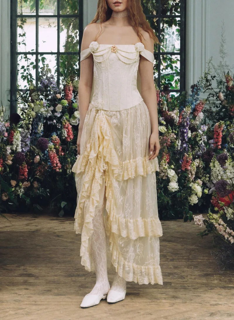 Lichi Flared lace maxi skirt with flounces